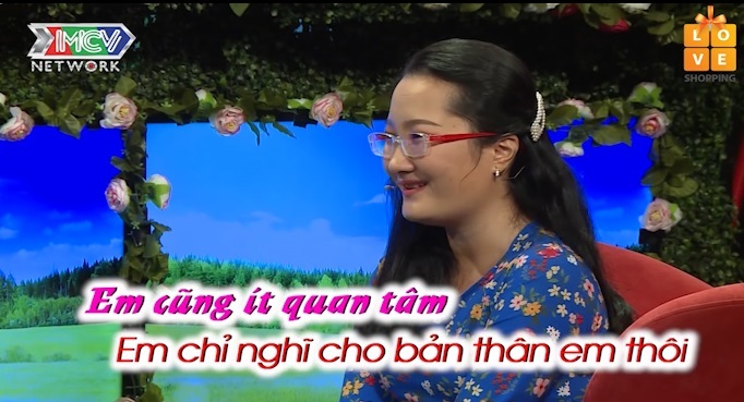 Cô nàng làm nghề kế toán có tên Thanh Thảo.