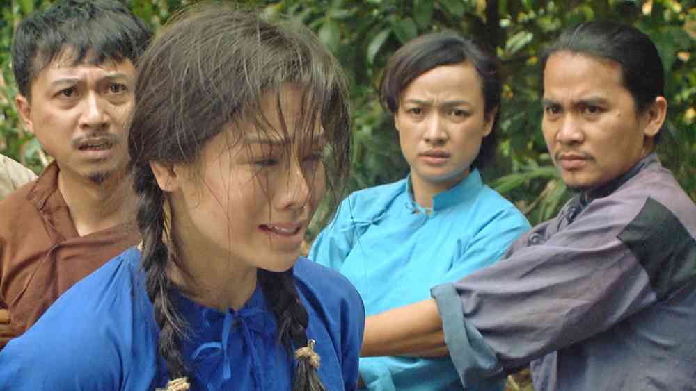 Nhật Kim Anh trong một cảnh phim “Tiếng sét trong mưa”