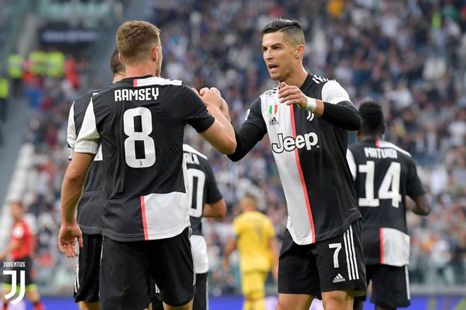 Juventus tìm lại được mạch thắng nhờ hai pha lập của Ramsey và Ronaldo