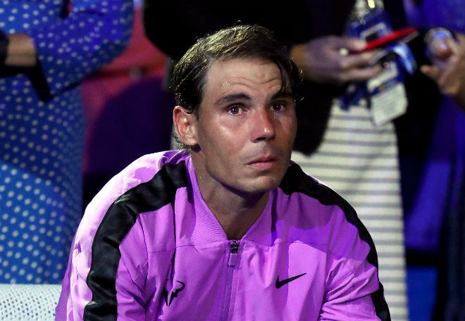 Rafael Nadal bật khóc sau chức vô địch US Open