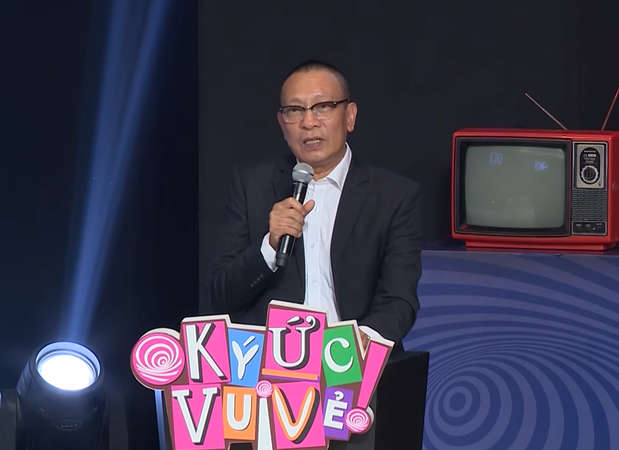 Lần&nbsp;đầu tham gia gameshow, "Táo Bà" Vân Dung vi hành&nbsp;đến "Ký&nbsp;Ức Vui Vẻ"