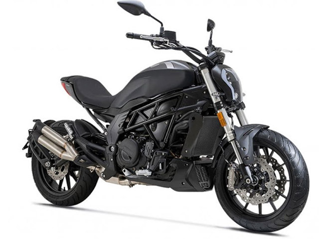 Benelli 502C và 150S 2019 trình làng, Yamaha MT-15 phải kiêng nể