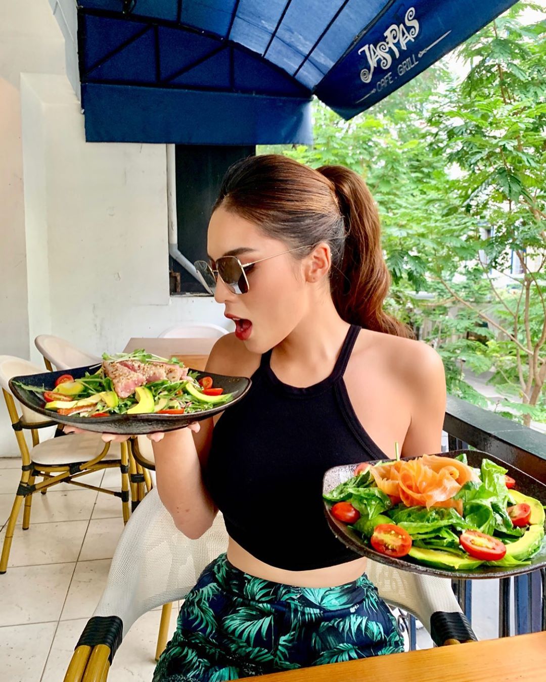 Salad là món ăn luôn có trong thực đơn giảm cân của Kỳ Duyên.&nbsp;