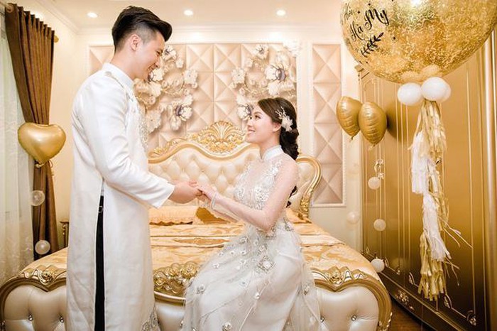 Theo thiệp cưới do chính nữ giảng viên xinh đẹp đăng tải&nbsp;thì ngày trọng đại của cả hai sẽ diễn ra vào 2/10 tới.