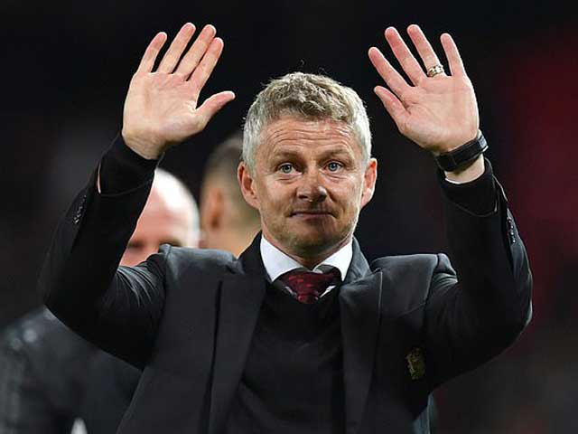 Solskjaer đang lâm vào tình thế khó xử tại MU