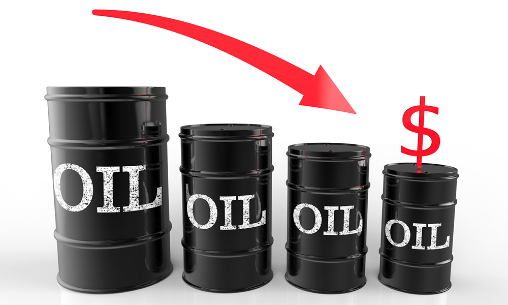 Giá dầu thô thế giới tiếp tục giảm