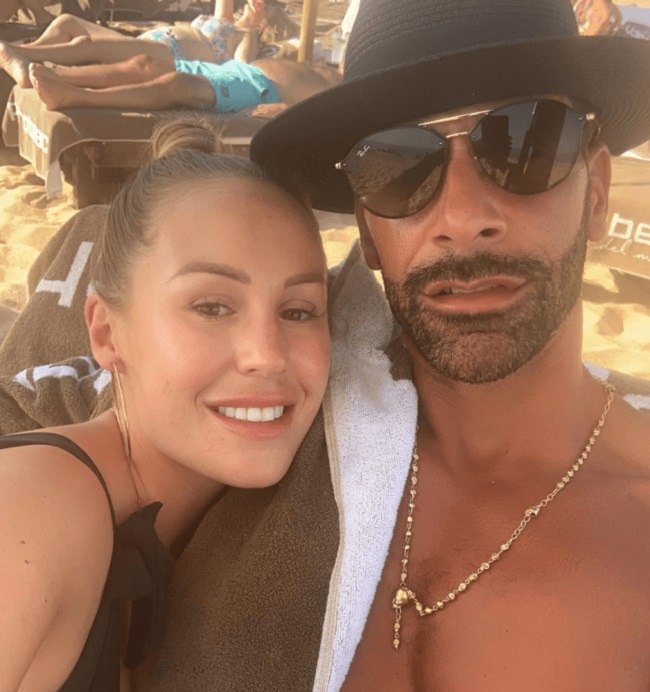 Nhiều người hâm mộ cho biết Kate chính là người đã &#34;cứu vớt cuộc đời của Rio Ferdinand&#34; sau biến cố lớn của cuộc đời.