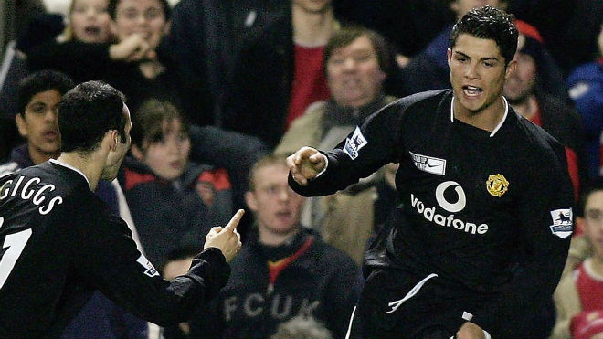 Giggs và Ronaldo tỏa sáng giúp MU ngược dòng thắng chủ nhà Arsenal đầy ấn tượng 14 năm trước