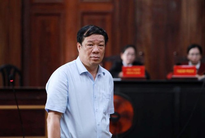 Ông Ngô Nhật Phương tại phiên tòa VN Pharma.