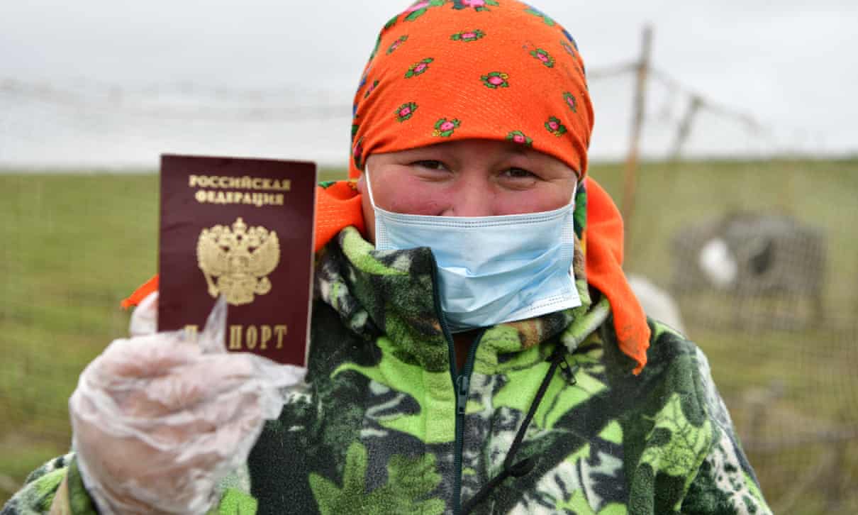 Người dân khu tự trị&nbsp;Nenets, những người duy nhất bỏ phiếu "chống" cho quyết định sửa hiến pháp của ông Putin (Ảnh: TASS)