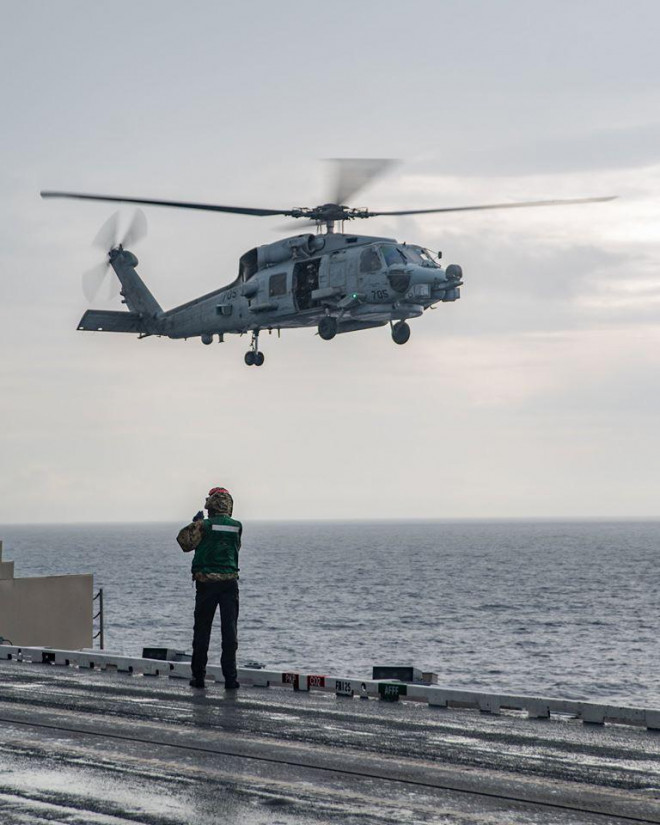 Tàu USS Ronald Reagan là tàu sân bay hàng đầu của cụm tàu sân bay tấn công chủ lực số 5. Ảnh: Hạm đội 7 Mỹ