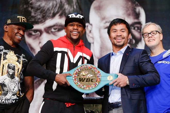 Mayweather (trái) chỉ thượng đài nếu đấu Pacquiao