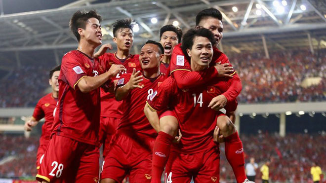 ĐT Việt Nam đứng đầu Đông Nam Á trên bảng xếp hạng FIFA