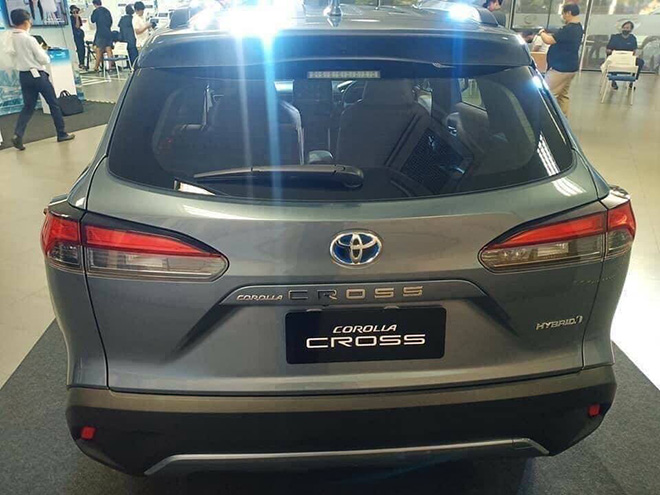 Đại lý nhận đặt cọc Toyota Corolla Cross 2021, giá dự kiến khoảng 900 triệu VND - 5