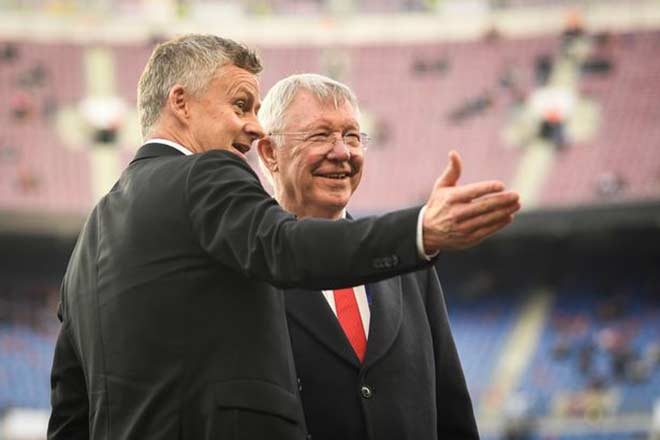 Sir Alex Ferguson tỏ ra hài lòng với cách Ole Gunnar Solskjaer dẫn dắt MU thời gian qua