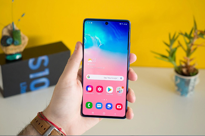 Galaxy S10 Lite.