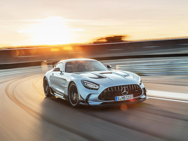 Mercedes-AMG GT Black Series - mẫu xe thương mại có động cơ 