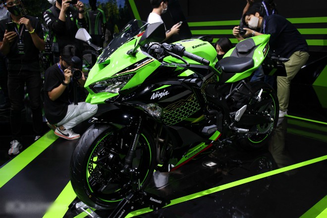 Chi tiết Kawasaki Ninja ZX-25R về Thái Lan, giá gần 200 triệu đồng - 8