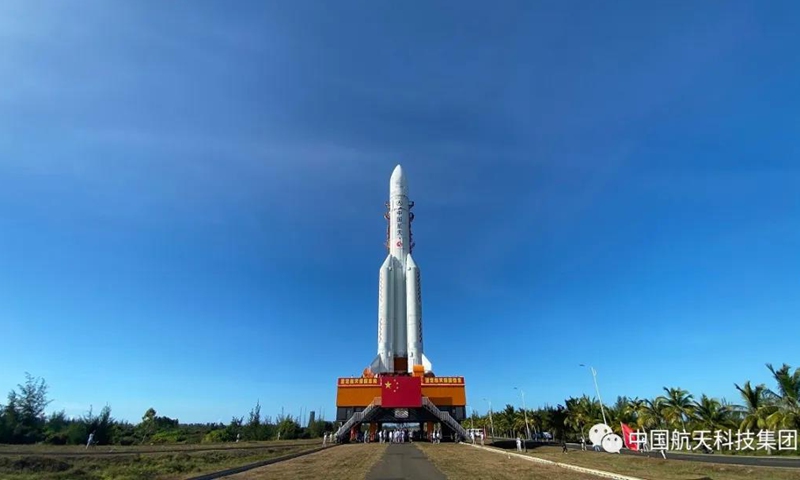 Tên lửa Trường Chinh 5 của Trung Quốc đã sẵn sàng cho sứ mệnh phóng tàu thăm dò sao Hỏa.