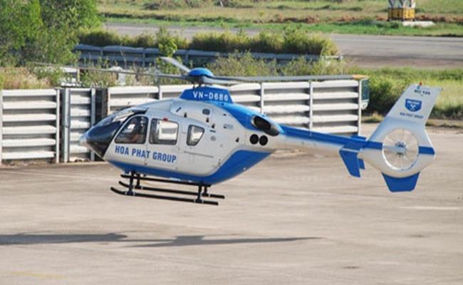 Chiếc máy bay trực thăng đầu tiên mà ông Long sở hữu thuộc mẫu EC 135P2i, đã được đưa về Việt Nam với giá mua ban đầu lúc đó vào khoảng 3 triệu USD, cộng các loại thuế và chi phí phát sinh nên tổng số tiền phải chi lên đến gần 5 triệu đôla Mỹ (tương đương 96 tỷ đồng).

