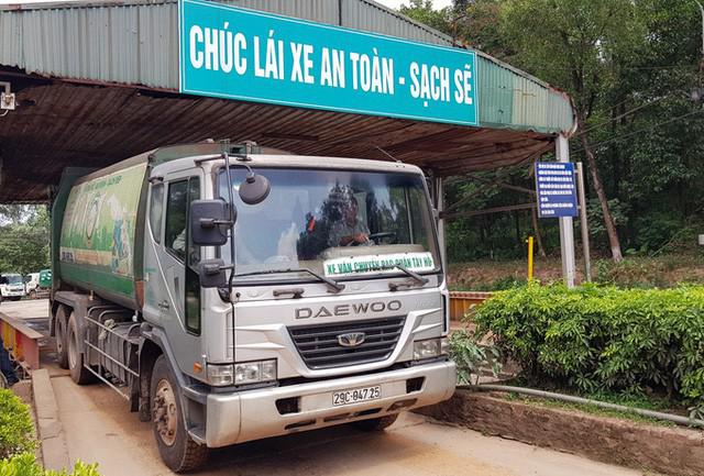 Bãi Nam Sơn thông xe, hơn 6 nghìn tấn rác ở Hà Nội được dọn xong - 1