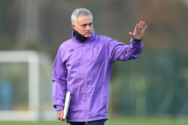 Mourinho cho rằng MU "ăn may" không ít lần mùa này