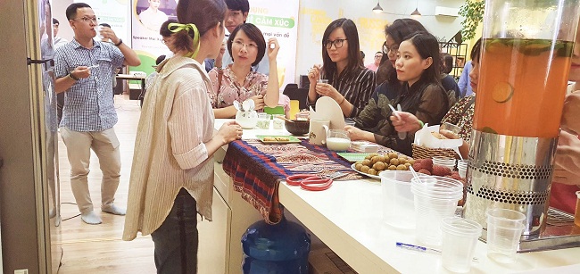 Từ hai bàn tay trắng, chị Linh đã sở hữu cho mình một thương hiệu chè Thái khá nổi tiếng tại Hà Nội