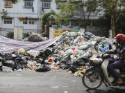 Tin tức trong ngày - Kinh hoàng rác thải &quot;bủa vây&quot; khu tập luyện của vận động viên thể thao quốc gia