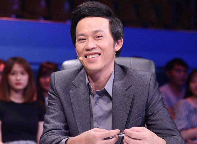 Hoài Linh là một ngôi sao được săn đón hàng đầu, sự xuất hiện của nam danh hài&nbsp;trong các gameshow, hay phim điện ảnh... đều được xem là bảo chứng doanh thu phòng vé và rating truyền hình.
