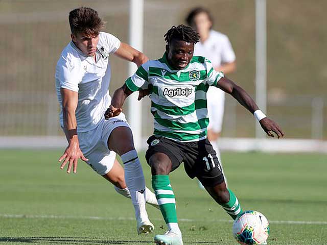 Joelson Fernandes trong màu áo Sporting Lisbon