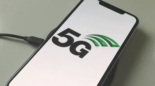 iPhone 12 năm nay sẽ hỗ trợ 5G và iPhone 13 sẽ hỗ trợ kết nối 5G băng tần đơn.