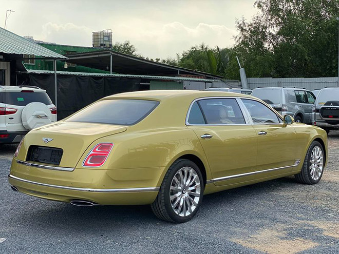 Cận cảnh Bentley Mulsanne EWB Julep vừa về VN, giá đồn đoán 35 tỷ đồng - 8