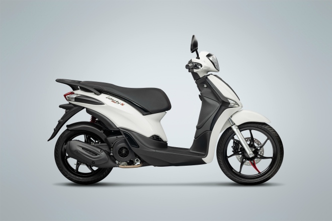 Piaggio tung tân binh Liberty S-Black Series, giá 58,5 triệu đồng - 6