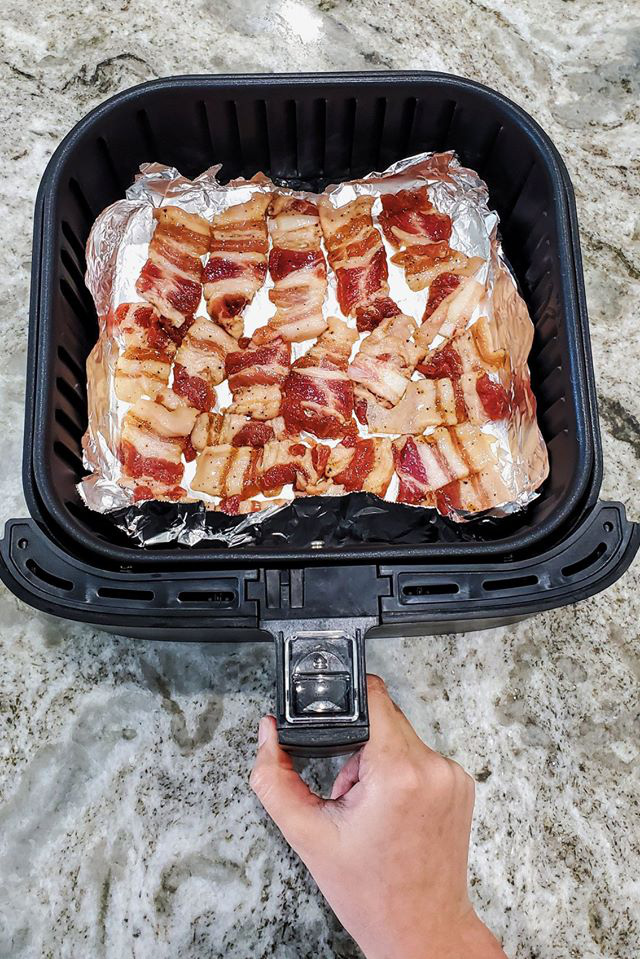 Nướng thịt bằng nồi chiên không dầu