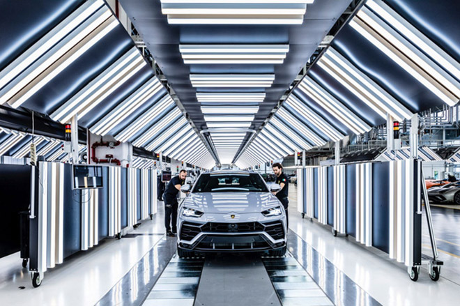 Lamborghini Urus cán mốc 10.000 xe xuất xưởng sau 2 năm ra mắt - 3