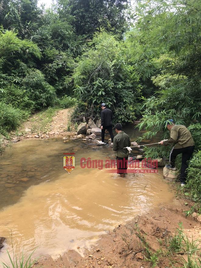 Con suối mà sáng ngày gây án anh Trung đi qua