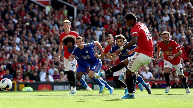 Marcus Rashford rất có duyên ghi bàn giúp MU thắng Leicester City