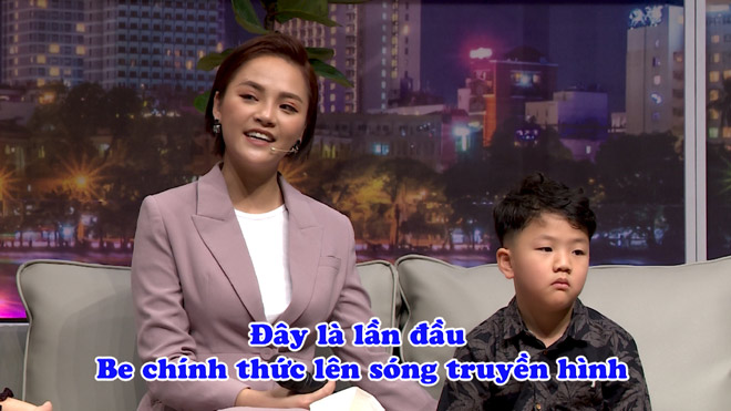 Thu Quỳnh cùng con trai xuất hiện trên truyền hình