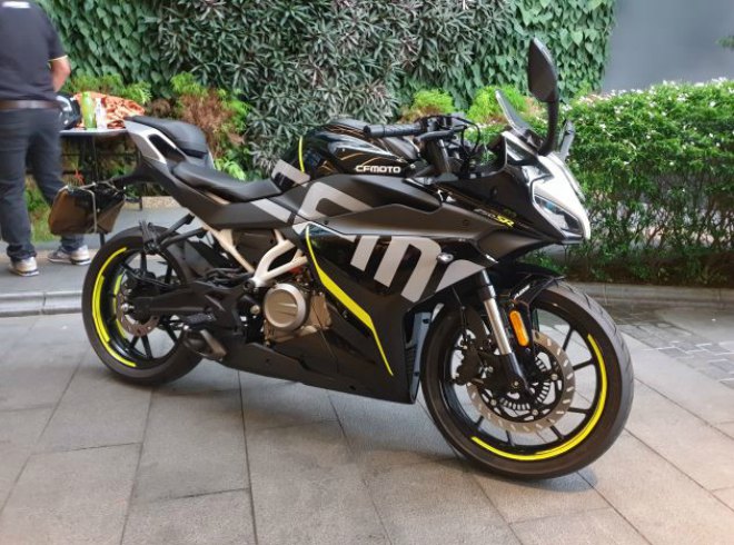 2020 CFMoto 250SR.