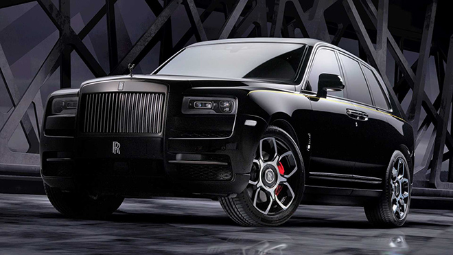 Rolls-Royce Cullinan Black Badge đầu tiên cập cảng đất Việt - 3