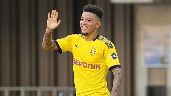 Dortmund hét giá 120 triệu euro cho Jadon Sancho và đến lúc này MU vẫn chưa đáp ứng được