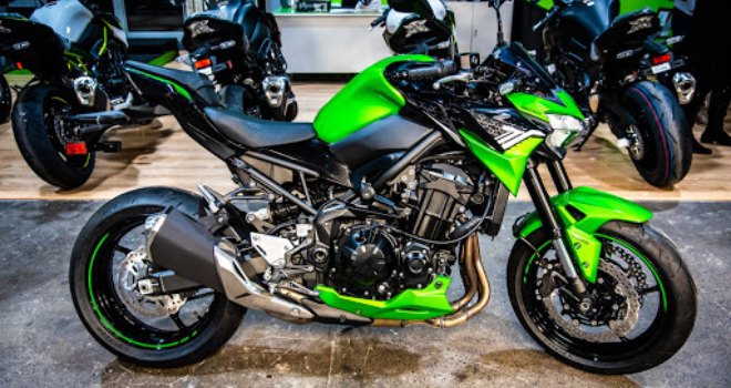 Kawasaki Z900 ABS.