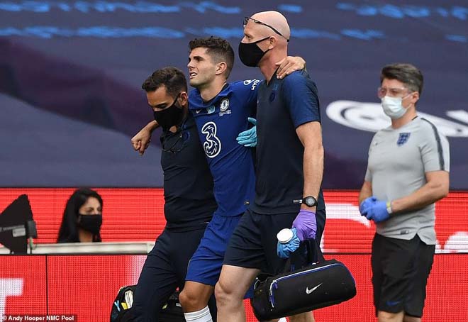 Pulisic chấn thương, phải rời sân ở ngay phút 49