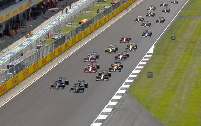 Tình huống xuất phát British GP 2020.