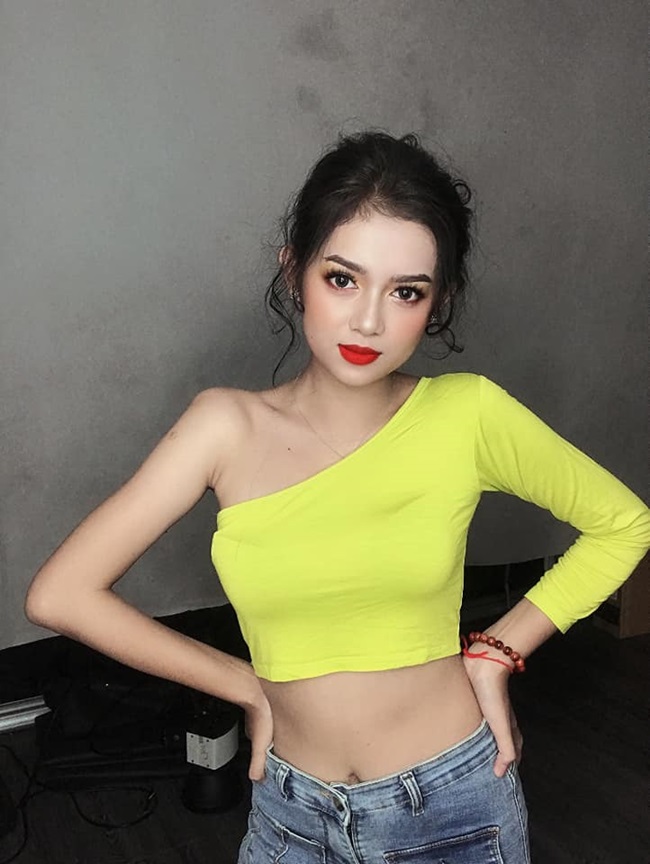 Thông thường, Thu Hà chỉ tập squats hoặc&nbsp;chạy bộ 15 phút mỗi ngày.&nbsp;
