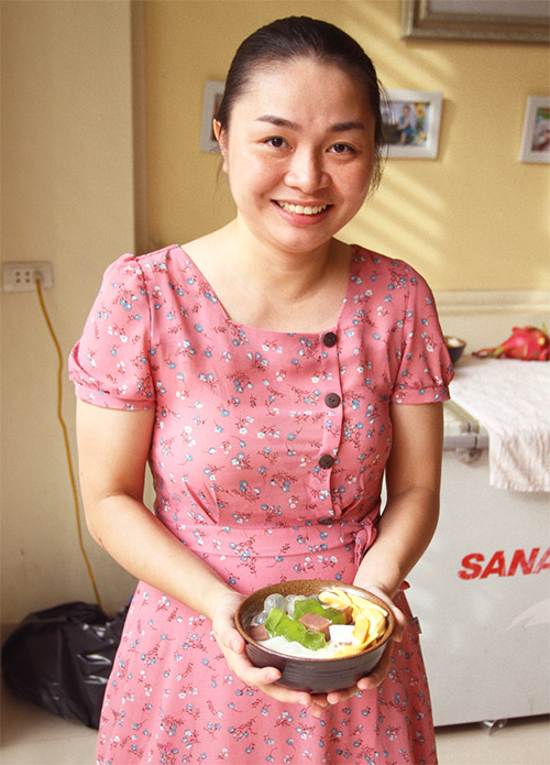 Nguyễn Thị Hải Yến – Bà mẹ 9X kiếm tiền khủng từ quán chè online