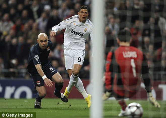 Ronaldo từng 4 lần ghi bàn vào lưới Lyon ở Champions League nhưng đội bóng của anh chưa hẳn đã hoàn toàn giành kết quả có lợi trước "Sư tử sông Rhone"