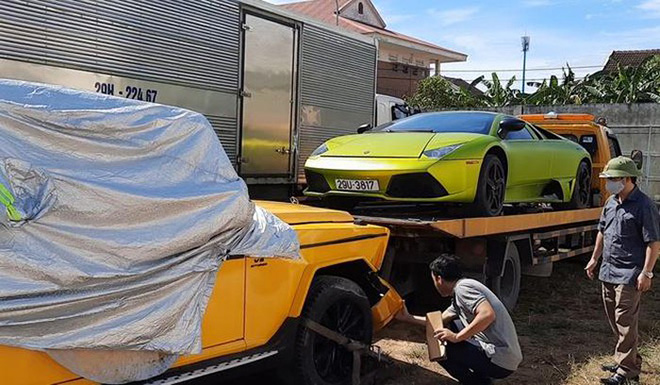 Lamborghini Murcielago và Mercedes-Benz G-Class &#34;không rõ lai lịch&#34; xuất hiện tại Việt Nam - 2