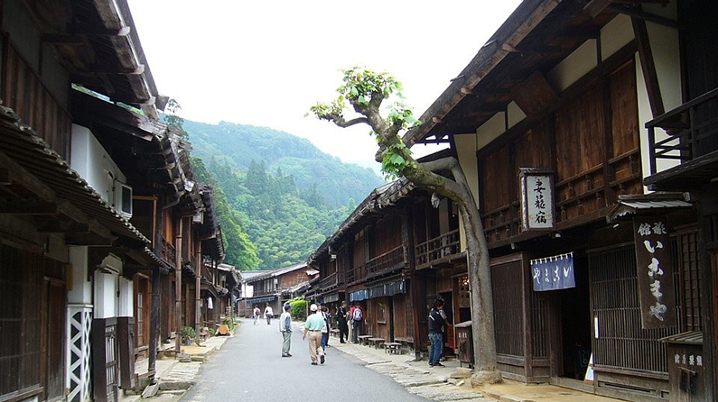 Những ngôi làng đẹp nhất Nhật Bản khiến du khách tưởng lạc vào truyện cổ tích - 11
