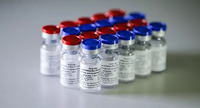 Nga cung cấp vắc-xin Covid-19 miễn phí cho người dân - 1